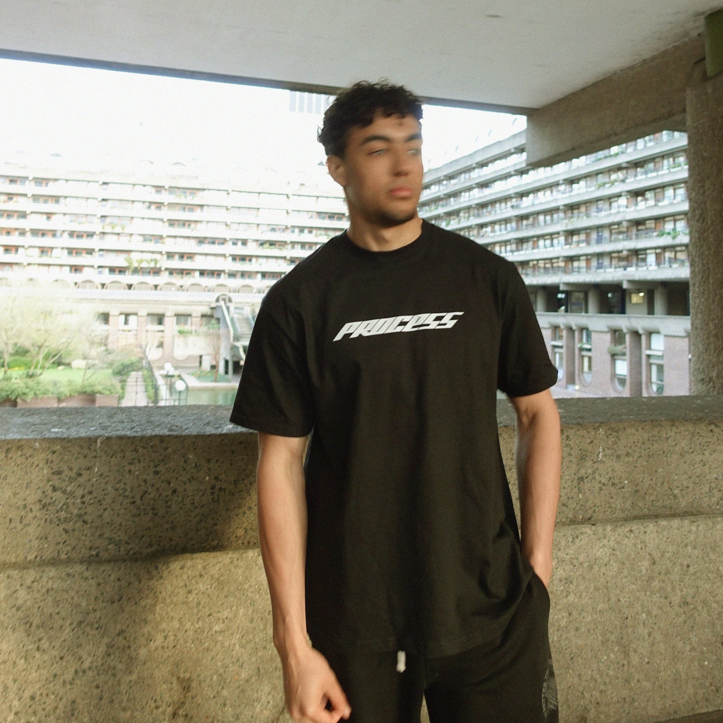 PROCESS TEE | BLACK & WHITE