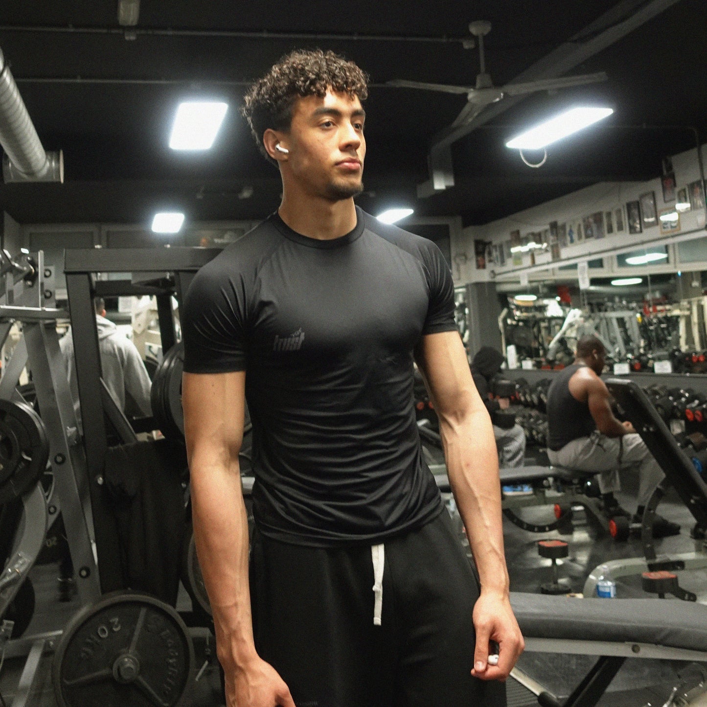 TRUST COMPRESSION TEE | BLACK & BLACK